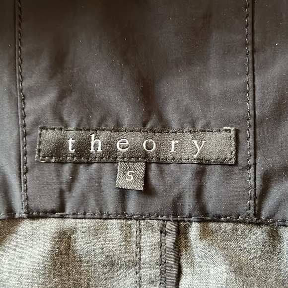 Theory Cape/Poncho - Picture 6 of 6